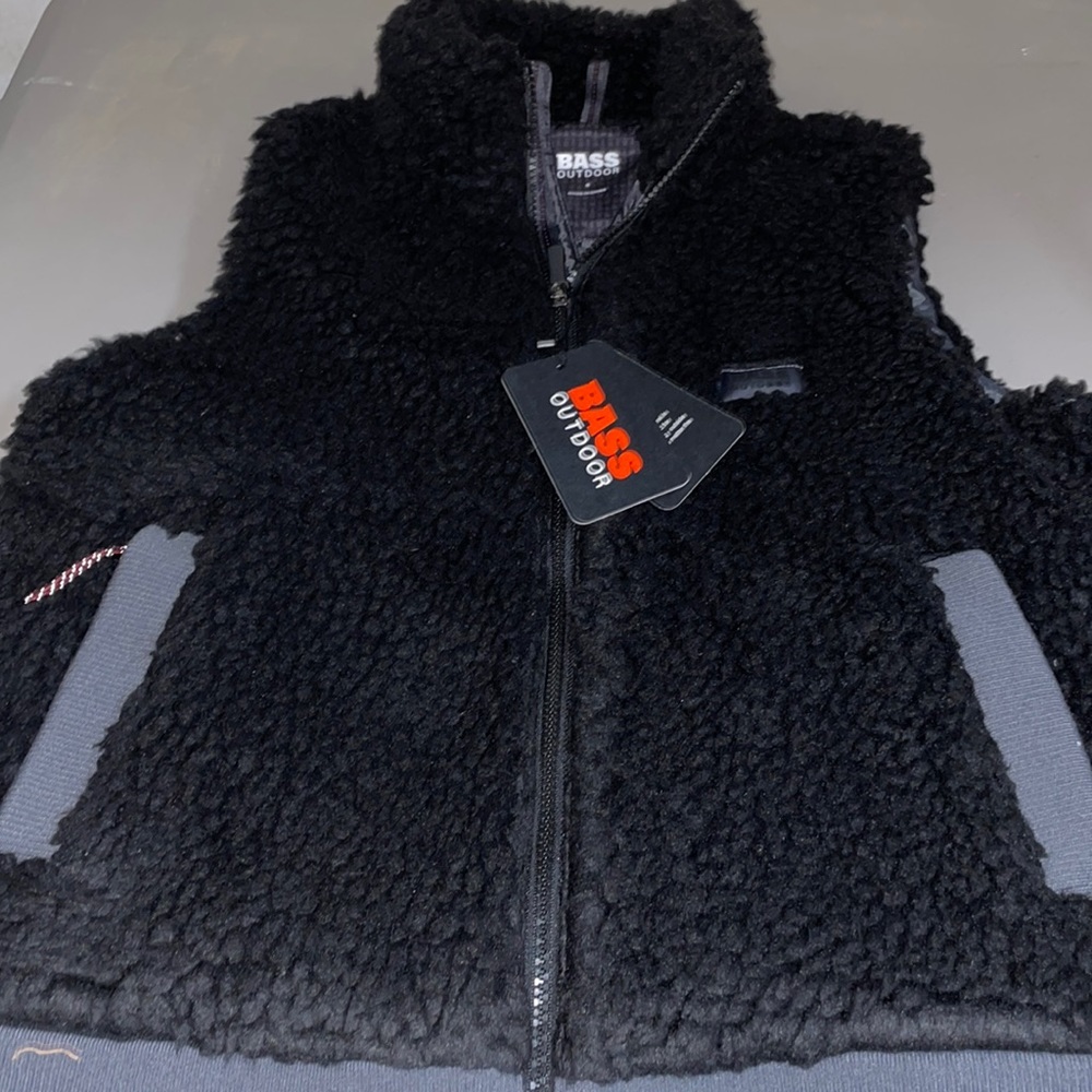 Black Sherpa vest